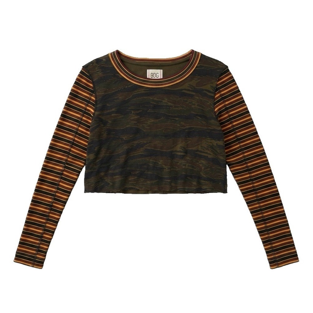 BDG Urban Outfitters Size L Camo Rainbow Y2K Cropped Long Sleeve Grunge Top